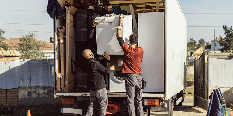 What to Expect from Professional Appliance Hauling Services